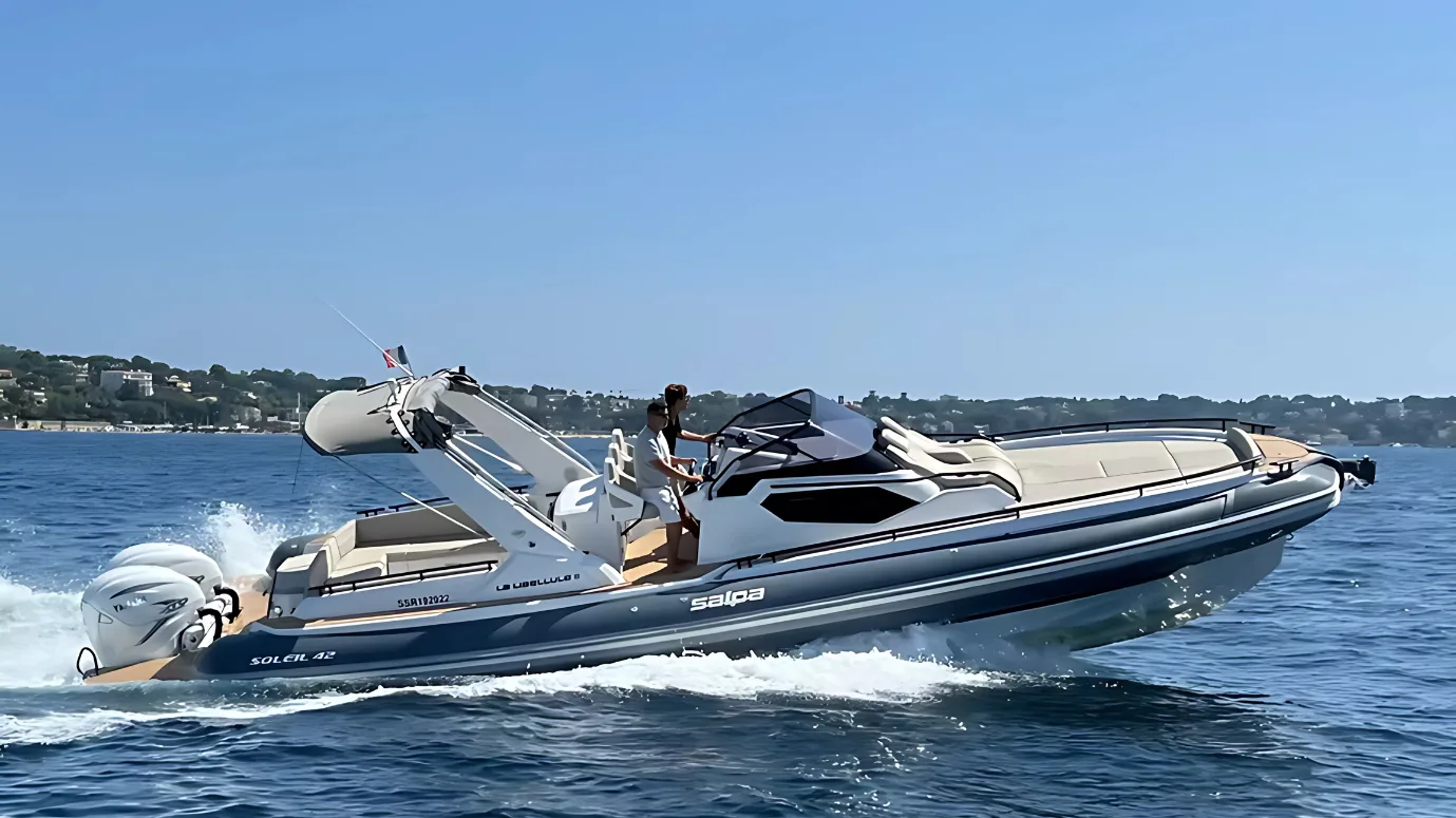SALPA SOLEIL 42'