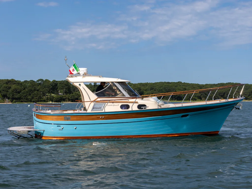Fratelli Aprea Sorrento 32 Hard Top